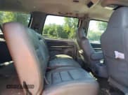 ✅ 2003 Ford Excursion XLT • VIN: 1FMNU41S13EA24506 • Лот: 66883234. Опубликован ранее на Copart с пробегом 179 263 миль. Бесплатный доступ к архиву аукционных продаж из США и подробный отчёт об истории автомобиля на DreamBid. Изображение 11.