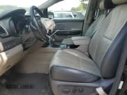 ✅ 2018 Kia Sedona LX • VIN: KNDMB5C1XJ6360498 • Лот: 67119535. Опубликован ранее на Copart с пробегом 87 920 миль. Бесплатный доступ к архиву аукционных продаж из США и подробный отчёт об истории автомобиля на DreamBid. Изображение 7.