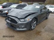 ✅ 2015 Ford Mustang V6 • VIN: 1FA6P8AM3F5355512 • Lot: 43756482. Wystawiony na IAAI z przebiegiem 135 283 mil. Bezpłatny archiwum sprzedaży aukcyjnych z USA i szczegółowy raport historii pojazdu na DreamBid. Zdjęcie 2.