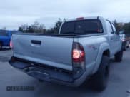 ✅ 2010 Toyota Tacoma • VIN: 3TMLU4EN8AM053525 • Lot: 43680942. Listed on IAAI with 208,789 mi. Free auction sales archive from the USA and detailed vehicle history report at DreamBid. Image 6.