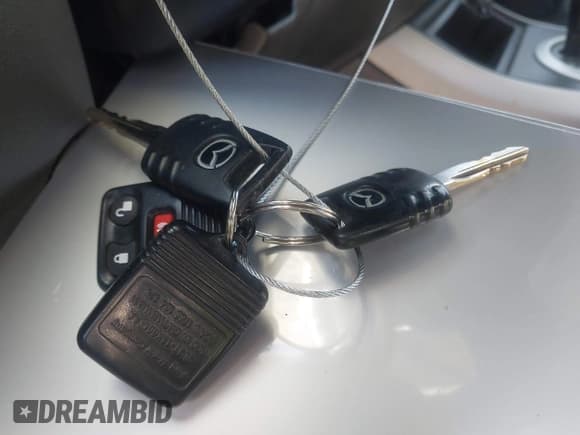 ✅ 2006 Mazda Tribute S • VIN: 4F2CZ04156KM21652 • Лот: 43826559. Опубликован ранее на IAAI с пробегом 221 384 миль. Бесплатный доступ к архиву аукционных продаж из США и подробный отчёт об истории автомобиля на DreamBid. Изображение 11.