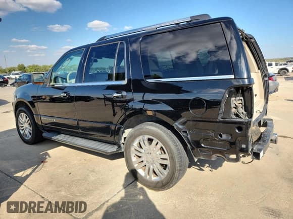 ✅ 2008 Lincoln Navigator • VIN: 5LMFU27548LJ20687 • Lot: 86796585. Listed on Copart with 166,114 mi. Free auction sales archive from the USA and detailed vehicle history report at DreamBid. Image 2.
