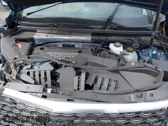 ✅ 2024 Cadillac XT4 AWD Premium Luxury • VIN: 1GYFZDR49RF209769 • Lot: 40750875. Listed on IAAI with 1,221 mi. Free auction sales archive from the USA and detailed vehicle history report at DreamBid. Image 10.