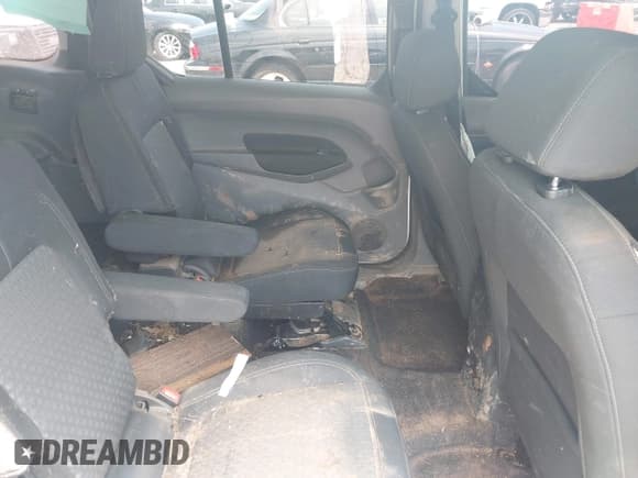 ✅ 2019 Ford Transit Connect XLT • VIN: NM0GE9F20K1424155 • Лот: 42657209. Опубликован ранее на IAAI с пробегом 81 365 миль. Бесплатный доступ к архиву аукционных продаж из США и подробный отчёт об истории автомобиля на DreamBid. Изображение 8.