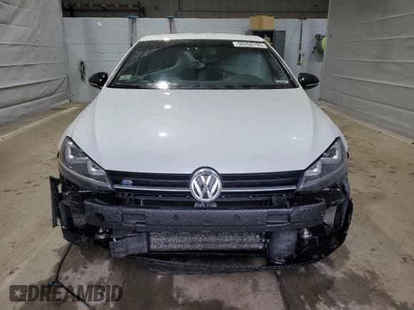✅ 2016 Volkswagen Golf R • VIN: WVWLF7AU9GW226356 • Лот: 50260765. Опубликован ранее на Copart с пробегом 63 441 миль. Бесплатный доступ к архиву аукционных продаж из США и подробный отчёт об истории автомобиля на DreamBid. Изображение 5.