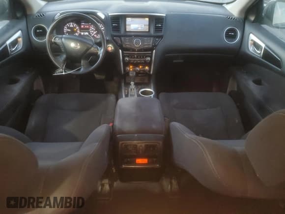 ✅ 2014 Nissan Pathfinder S • VIN: 5N1AR2MNXEC671088 • Lot: 82664625. Listed on Copart with 121,492 mi. Free auction sales archive from the USA and detailed vehicle history report at DreamBid. Image 8.