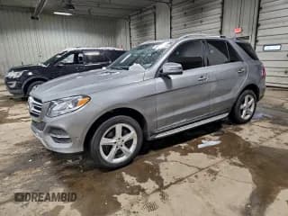 ✅ 2016 Mercedes-Benz GLE 350 • VIN: 4JGDA5HB1GA713703 • Lot: 95303265. Wystawiony na Copart z przebiegiem 92 264 mil. Bezpłatny archiwum sprzedaży aukcyjnych z USA i szczegółowy raport historii pojazdu na DreamBid. Zdjęcie 1.