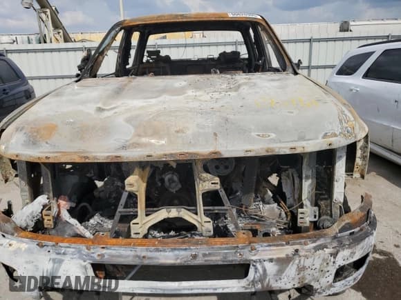 ✅ 2012 Chevrolet Silverado 2500HD LT • VIN: 1GC1KXC83CF135161 • Lot: 60626905. Wystawiony na Copart z przebiegiem Nie podano. Bezpłatny archiwum sprzedaży aukcyjnych z USA i szczegółowy raport historii pojazdu na DreamBid. Zdjęcie 11.