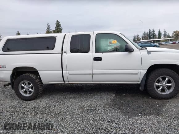 ✅ 2003 Chevrolet Silverado 1500 LS • VIN: 2GCEK19T631197977 • Лот: 43547894. Опубликован ранее на IAAI с пробегом 187 427 миль. Бесплатный доступ к архиву аукционных продаж из США и подробный отчёт об истории автомобиля на DreamBid. Изображение 13.