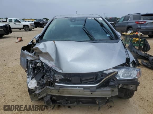 ✅ 2020 Honda Fit EX • VIN: 3HGGK5H88LM725087 • Лот: 55878715. Опубликован ранее на Copart с пробегом 77 271 миль. Бесплатный доступ к архиву аукционных продаж из США и подробный отчёт об истории автомобиля на DreamBid. Изображение 5.