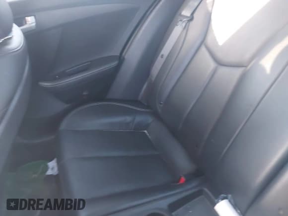 ✅ 2013 Hyundai Veloster Turbo • VIN: KMHTC6AE1DU174106 • Lot: 43497748. Listed on IAAI with 117,365 mi. Free auction sales archive from the USA and detailed vehicle history report at DreamBid. Image 8.