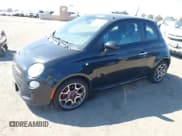 ✅ 2013 FIAT 500 Sport • VIN: 3C3CFFBR0DT562486 • Lot: 43226809. Wystawiony na IAAI z przebiegiem 132 500 mil. Bezpłatny archiwum sprzedaży aukcyjnych z USA i szczegółowy raport historii pojazdu na DreamBid. Zdjęcie 2.