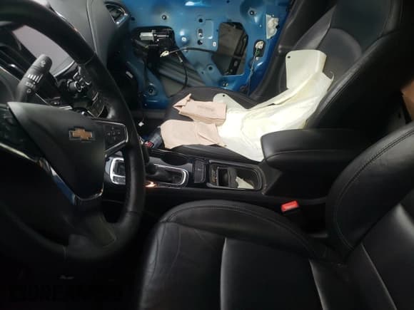 ✅ 2017 Chevrolet Cruze Premier • VIN: 1G1BF5SM4H7198520 • Лот: 72069292. Опубликован ранее на Copart с пробегом Не указан. Бесплатный доступ к архиву аукционных продаж из США и подробный отчёт об истории автомобиля на DreamBid. Изображение 7.