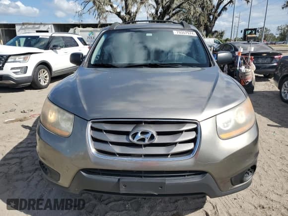✅ 2011 Hyundai Santa Fe GLS • VIN: 5XYZG3AB9BG016554 • Lot: 79357974. Listed on Copart with 144,047 mi. Free auction sales archive from the USA and detailed vehicle history report at DreamBid. Image 5.