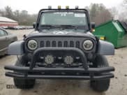 ✅ 2007 Jeep Wrangler X • VIN: 1J4FA24147L125463 • Lot: 51818715. Listed on Copart with 190,116 mi. Free auction sales archive from the USA and detailed vehicle history report at DreamBid. Image 5.