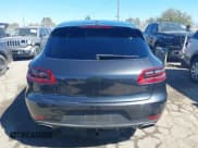 ✅ 2017 Porsche Macan • VIN: WP1AA2A56HLB00717 • Lot: 43153541. Wystawiony na IAAI z przebiegiem 117 211 mil. Bezpłatny archiwum sprzedaży aukcyjnych z USA i szczegółowy raport historii pojazdu na DreamBid. Zdjęcie 16.