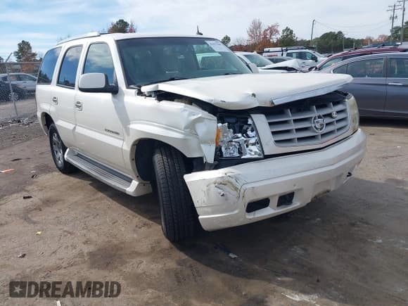 ✅ 2003 Cadillac Escalade • VIN: 1GYEK63N83R265043 • Lot: 43617960. Wystawiony na IAAI z przebiegiem 173 743 mil. Bezpłatny archiwum sprzedaży aukcyjnych z USA i szczegółowy raport historii pojazdu na DreamBid. Zdjęcie 1.