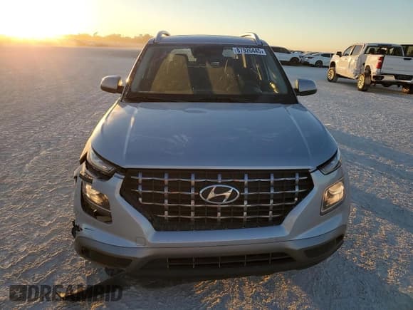 ✅ 2023 Hyundai Venue Limited • VIN: KMHRC8A38PU214612 • Lot: 87920445. Listed on Copart with 40,785 mi. Free auction sales archive from the USA and detailed vehicle history report at DreamBid. Image 5.