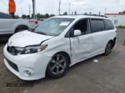 ✅ 2012 Toyota Sienna SE • VIN: 5TDXK3DC2CS179657 • Lot: 43438594. Listed on IAAI with 126,552 mi. Free auction sales archive from the USA and detailed vehicle history report at DreamBid. Image 17.