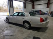 ✅ 2004 Lincoln Town Car Ultimate • VIN: 1LNHM83W24Y629266 • Lot: 92449415. Listed on Copart with 119,191 mi. Free auction sales archive from the USA and detailed vehicle history report at DreamBid. Image 2.