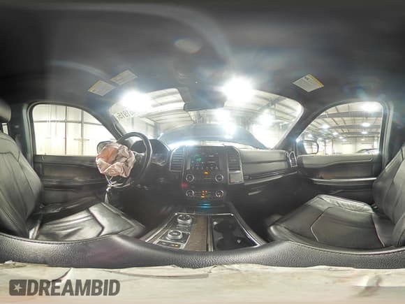 ✅ 2018 Ford Expedition Max Limited • VIN: 1FMJK2AT9JEA49359 • Lot: 89461915. Wystawiony na Copart z przebiegiem 194 228 mil. Bezpłatny archiwum sprzedaży aukcyjnych z USA i szczegółowy raport historii pojazdu na DreamBid. Zdjęcie 15.