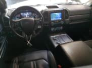 ✅ 2020 Ford Expedition Max Limited • VIN: 1FMJK2AT5LEA38569 • Lot: 91940095. Wystawiony na Copart z przebiegiem 132 796 mil. Bezpłatny archiwum sprzedaży aukcyjnych z USA i szczegółowy raport historii pojazdu na DreamBid. Zdjęcie 8.