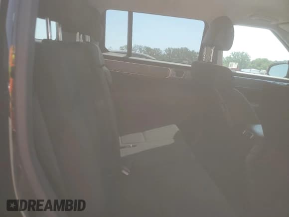 ✅ 2024 Hyundai Santa Fe SE • VIN: 5NMP1DGL5RH033754 • Lot: 68084225. Listed on Copart with 21,069 mi. Free auction sales archive from the USA and detailed vehicle history report at DreamBid. Image 11.