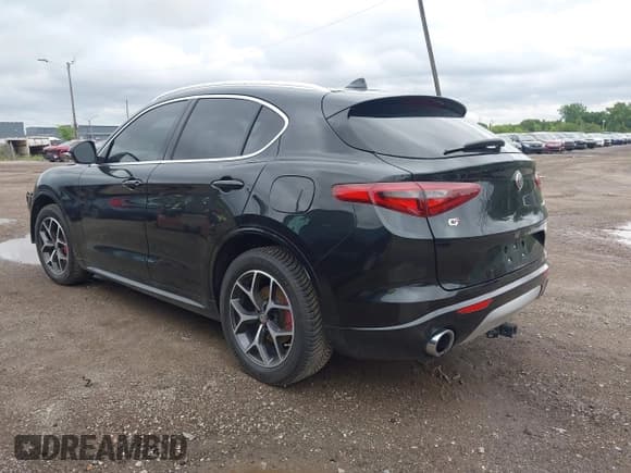 ✅ 2021 Alfa Romeo Stelvio Ti • VIN: ZASPAKBN4M7D13072 • Лот: 42512651. Опубликован ранее на IAAI с пробегом 80 130 миль. Бесплатный доступ к архиву аукционных продаж из США и подробный отчёт об истории автомобиля на DreamBid. Изображение 3.