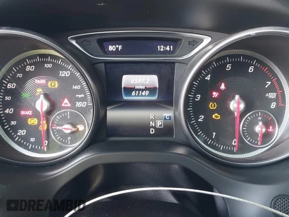 ✅ 2019 Mercedes-Benz GLA 250 • VIN: WDCTG4EBXKU015542 • Lot: 42363112. Wystawiony na IAAI z przebiegiem 61 149 mil. Bezpłatny archiwum sprzedaży aukcyjnych z USA i szczegółowy raport historii pojazdu na DreamBid. Zdjęcie 7.