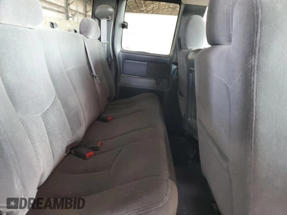 ✅ 2006 Chevrolet Silverado 1500 LT1 • VIN: 1GCEK19B86E148922 • Лот: 72766384. Опубликован ранее на Copart с пробегом Не указан. Бесплатный доступ к архиву аукционных продаж из США и подробный отчёт об истории автомобиля на DreamBid. Изображение 10.