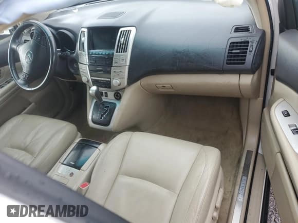 ✅ 2006 Lexus RX 400h • VIN: JTJHW31UX60021786 • Лот: 85574565. Опубликован ранее на Copart с пробегом 153 054 миль. Бесплатный доступ к архиву аукционных продаж из США и подробный отчёт об истории автомобиля на DreamBid. Изображение 8.