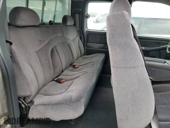 2001 GMC Sierra 1500 SLE1 with VIN 1GTEC19V41Z321666, listed as a Copart auction lot 82470244 with 220,830 mi miles and Clean title. Bid and sale history available at DreamBid. Image 10.