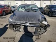 ✅ 2020 Volkswagen Golf TSI • VIN: 3VWG57AU7LM002403 • Lot: 77552394. Wystawiony na Copart z przebiegiem 50 238 mil. Bezpłatny archiwum sprzedaży aukcyjnych z USA i szczegółowy raport historii pojazdu na DreamBid. Zdjęcie 5.