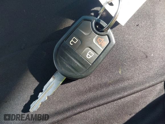 ✅ 2009 Ford Edge SE • VIN: 2FMDK36C79BA54434 • Lot: 42776374. Wystawiony na IAAI z przebiegiem 144 708 mil. Bezpłatny archiwum sprzedaży aukcyjnych z USA i szczegółowy raport historii pojazdu na DreamBid. Zdjęcie 11.