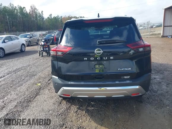 ✅ 2022 Nissan Rogue Platinum • VIN: JN8BT3DC8NW118196 • Лот: 41047746. Опубликован ранее на IAAI с пробегом 49 429 миль. Бесплатный доступ к архиву аукционных продаж из США и подробный отчёт об истории автомобиля на DreamBid. Изображение 16.