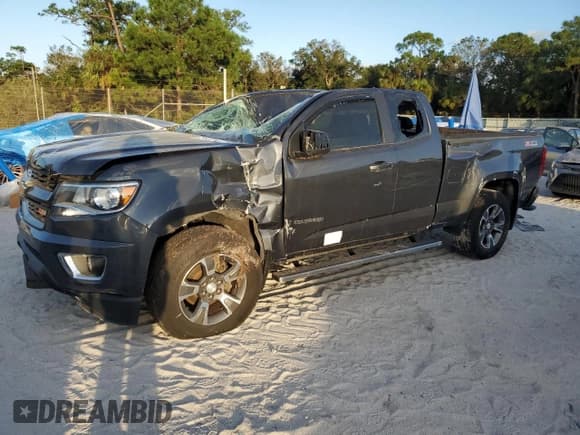 ✅ 2017 Chevrolet Colorado 4WD Z71 • VIN: 1GCHTDEN1H1286047 • Лот: 76193374. Опубликован ранее на Copart с пробегом 68 358 миль. Бесплатный доступ к архиву аукционных продаж из США и подробный отчёт об истории автомобиля на DreamBid. Изображение 1.