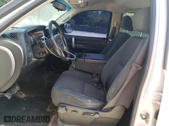 ✅ 2009 Chevrolet Silverado 1500 LT • VIN: 3GCEC23009G281617 • Lot: 70711934. Listed on Copart with 193,167 mi. Free auction sales archive from the USA and detailed vehicle history report at DreamBid. Image 7.