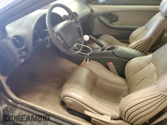 ✅ 1996 Pontiac Firebird Formula • VIN: 2G2FV22P2T2220197 • Lot: 70371895. Listed on Copart with 128,157 mi. Free auction sales archive from the USA and detailed vehicle history report at DreamBid. Image 7.