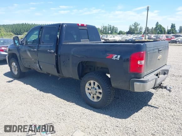 ✅ 2013 Chevrolet Silverado 2500HD LT • VIN: 1GC1KXCG7DF110174 • Lot: 42478466. Listed on IAAI with 115,019 mi. Free auction sales archive from the USA and detailed vehicle history report at DreamBid. Image 3.