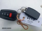 ✅ 2019 Toyota Camry XLE • VIN: 4T1BZ1HK8KU029702 • Лот: 43607655. Опубликован ранее на IAAI с пробегом 34 094 миль. Бесплатный доступ к архиву аукционных продаж из США и подробный отчёт об истории автомобиля на DreamBid. Изображение 11.