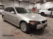 ✅ 2007 BMW 3 Series 328xi • VIN: WBAVC93507KX60398 • Lot: 43712526. Listed on IAAI with 190,473 mi. Free auction sales archive from the USA and detailed vehicle history report at DreamBid. Image 1.