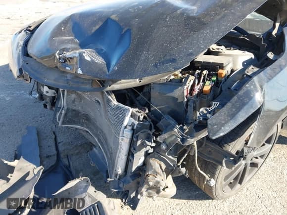 ✅ 2017 Nissan Altima SV • VIN: 1N4AL3AP7HC264065 • Lot: 41828099. Listed on IAAI with 190,282 mi. Free auction sales archive from the USA and detailed vehicle history report at DreamBid. Image 6.