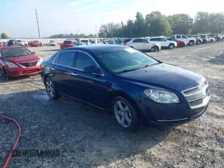 ✅ 2012 Chevrolet Malibu 1LT • VIN: 1G1ZC5E06CF279937 • Лот: 43390946. Опубликован ранее на IAAI с пробегом 333 330 миль. Бесплатный доступ к архиву аукционных продаж из США и подробный отчёт об истории автомобиля на DreamBid. Изображение 1.
