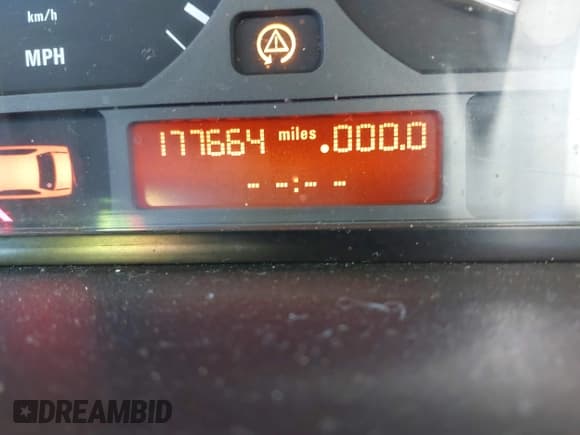 ✅ 2003 BMW 3 Series 325i • VIN: WBAET37423NJ23603 • Lot: 43686324. Listed on IAAI with 177,664 mi. Free auction sales archive from the USA and detailed vehicle history report at DreamBid. Image 7.