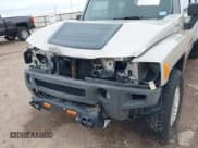 ✅ 2009 Hummer H3 H3T Luxury • VIN: 5GNEN13E898124200 • Lot: 42044686. Wystawiony na IAAI z przebiegiem 109 728 mil. Bezpłatny archiwum sprzedaży aukcyjnych z USA i szczegółowy raport historii pojazdu na DreamBid. Zdjęcie 6.