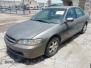 ✅ 2000 Honda Accord SE • VIN: 1HGCG5673YA090469 • Lot: 42391254. Listed on IAAI with 140,819 mi. Free auction sales archive from the USA and detailed vehicle history report at DreamBid. Image 2.