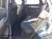 ✅ 2018 Audi Q3 Premium • VIN: WA1ECCFS7JR002472 • Lot: 43434394. Wystawiony na IAAI z przebiegiem 59 726 mil. Bezpłatny archiwum sprzedaży aukcyjnych z USA i szczegółowy raport historii pojazdu na DreamBid. Zdjęcie 8.