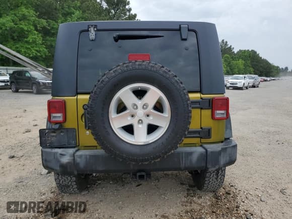 ✅ 2008 Jeep Wrangler Rubicon • VIN: 1J8GA69138L533859 • Lot: 54202865. Listed on Copart with 75,742 mi. Free auction sales archive from the USA and detailed vehicle history report at DreamBid. Image 6.