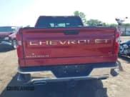 ✅ 2019 Chevrolet Silverado 1500 LT • VIN: 1GCUYDED0KZ156731 • Lot: 43013452. Wystawiony na IAAI z przebiegiem 61 357 mil. Bezpłatny archiwum sprzedaży aukcyjnych z USA i szczegółowy raport historii pojazdu na DreamBid. Zdjęcie 16.