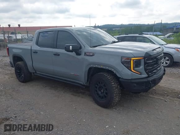 ✅ 2024 GMC Sierra 1500 AT4X • VIN: 3GTUUFEL0RG285609 • Лот: 42546791. Опубликован ранее на IAAI с пробегом 25 033 миль. Бесплатный доступ к архиву аукционных продаж из США и подробный отчёт об истории автомобиля на DreamBid. Изображение 1.